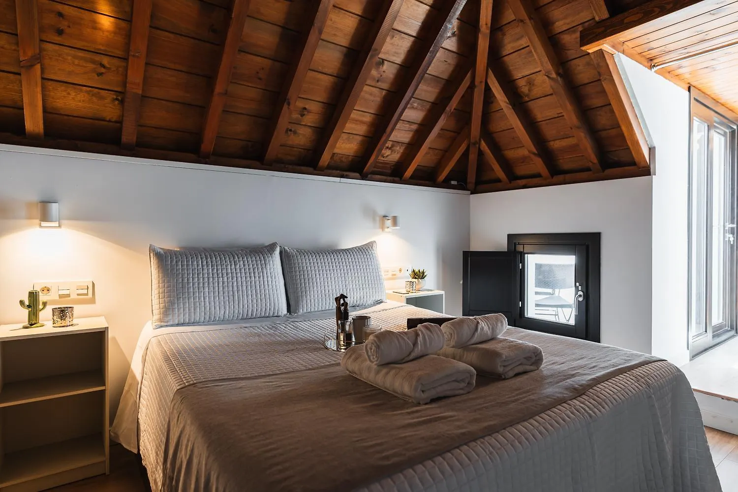 Tuguest Santa Ana Apartment Granada